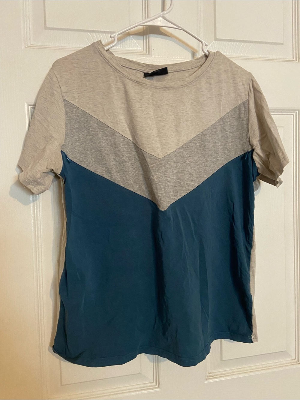 Nursing Queen Colorblock Chevron Tee in Blue and Light Gray